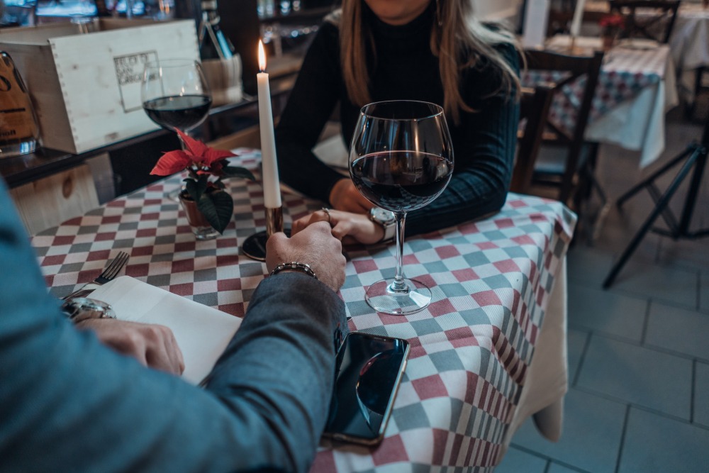 dating. rene ranisch from unsplash