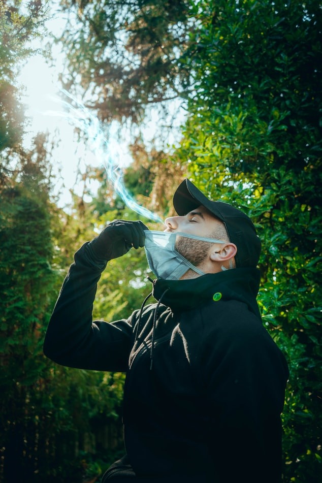 Coronavirus spreading through air. Borna Hrzajna