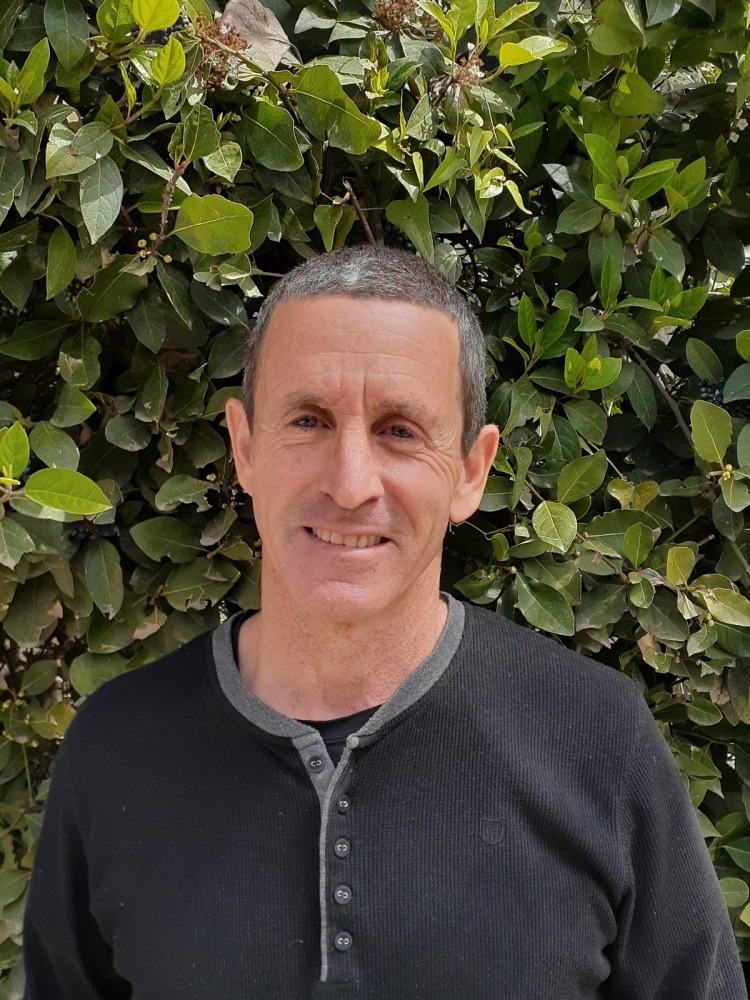פרופ ערן שרון