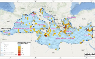 The distribution of 385 REMPEC spills in the Mediterranean Sea for the period 1977–2000