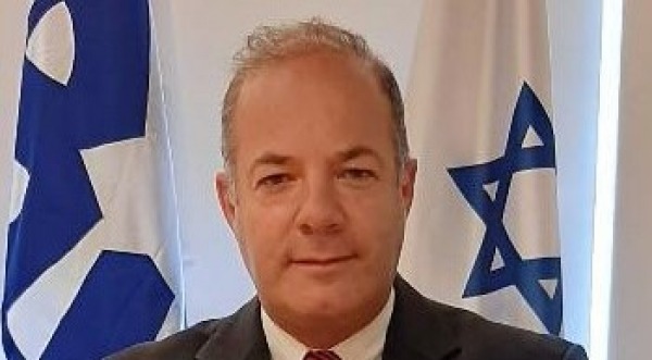 אורי רזניק
