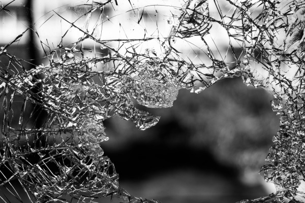 broken glass. by jilbert ebrahimi unsplash
